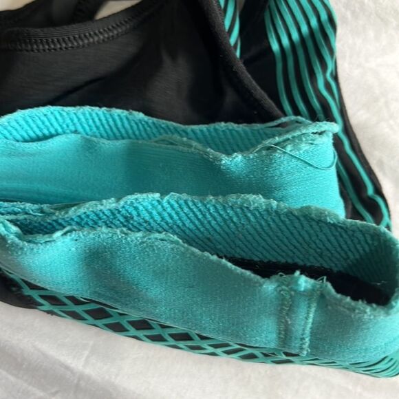 Nike sporty bras / Size S - Picture 11 of 11